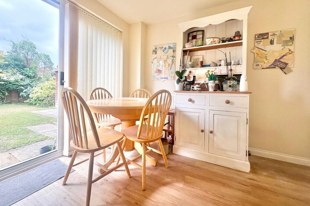 Property Image_11