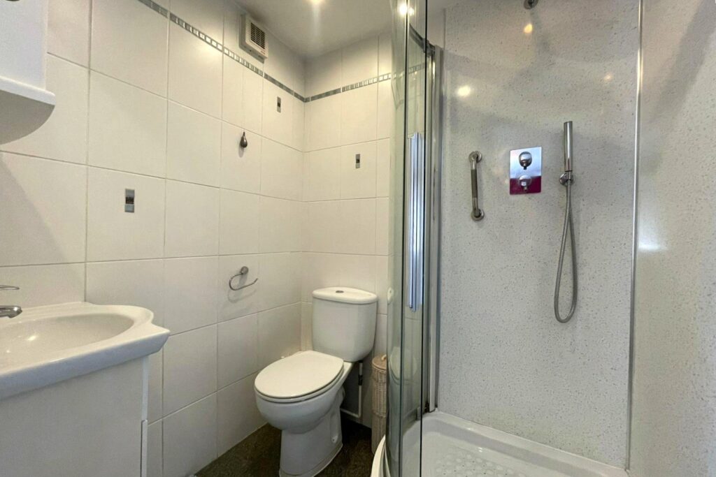 Property Image_10
