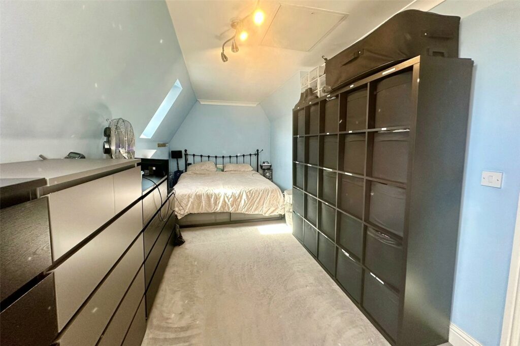 Property Image_11