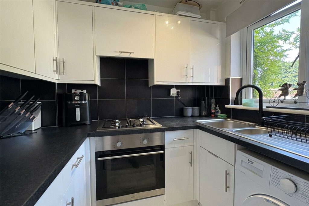 Property Image_4