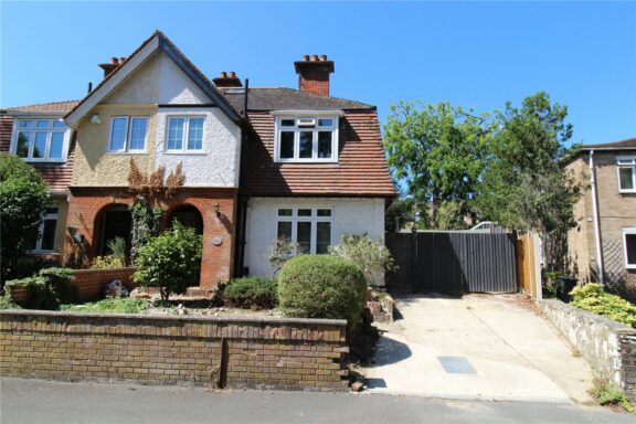 Hackwood Road Image