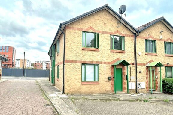 Victoria Avenue Image