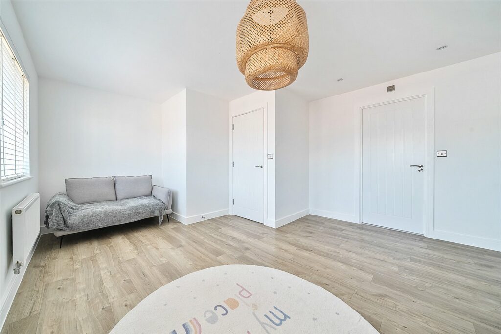 Property Image_11