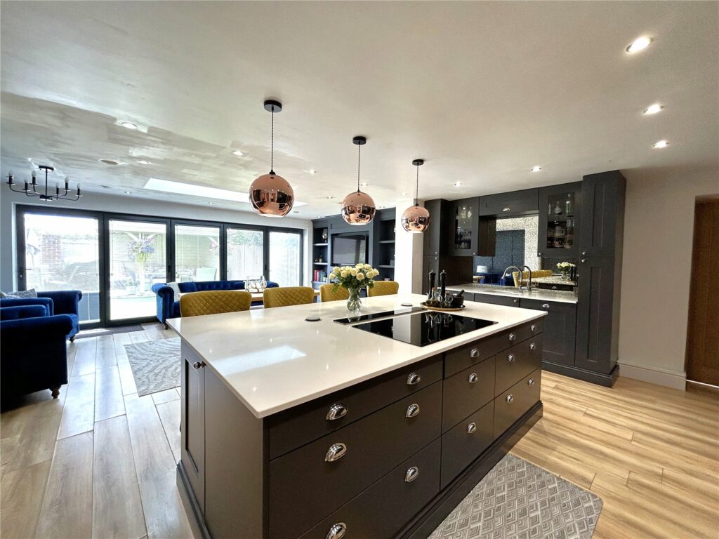 Property Image_11