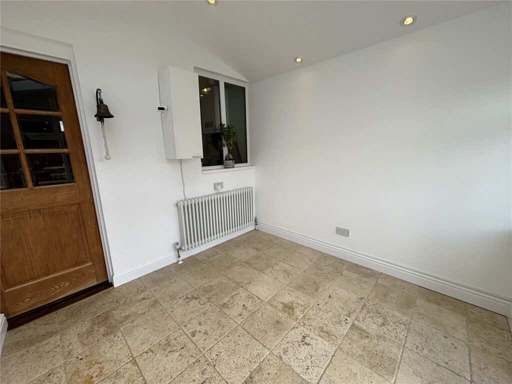 Property Image_12