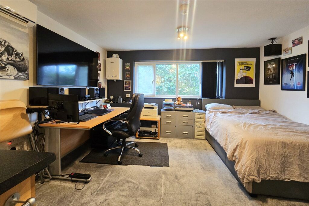 Property Image_11