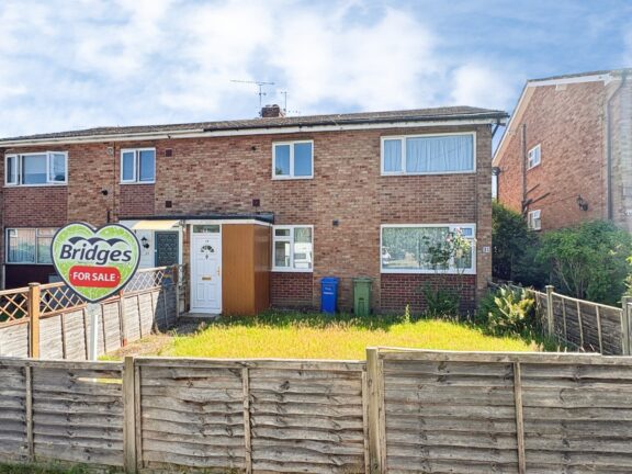 Legge Crescent Image