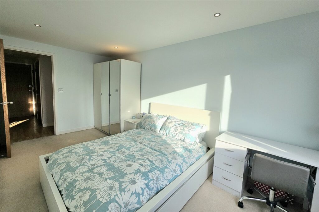 Property Image_11