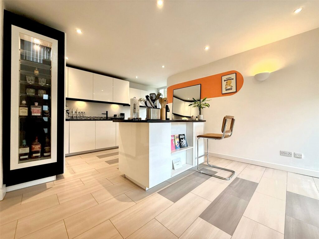 Property Image_17