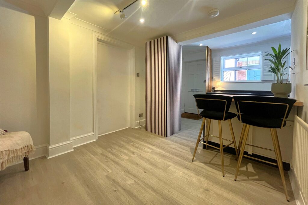 Property Image_12