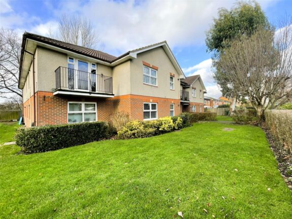 Vesey Close Image