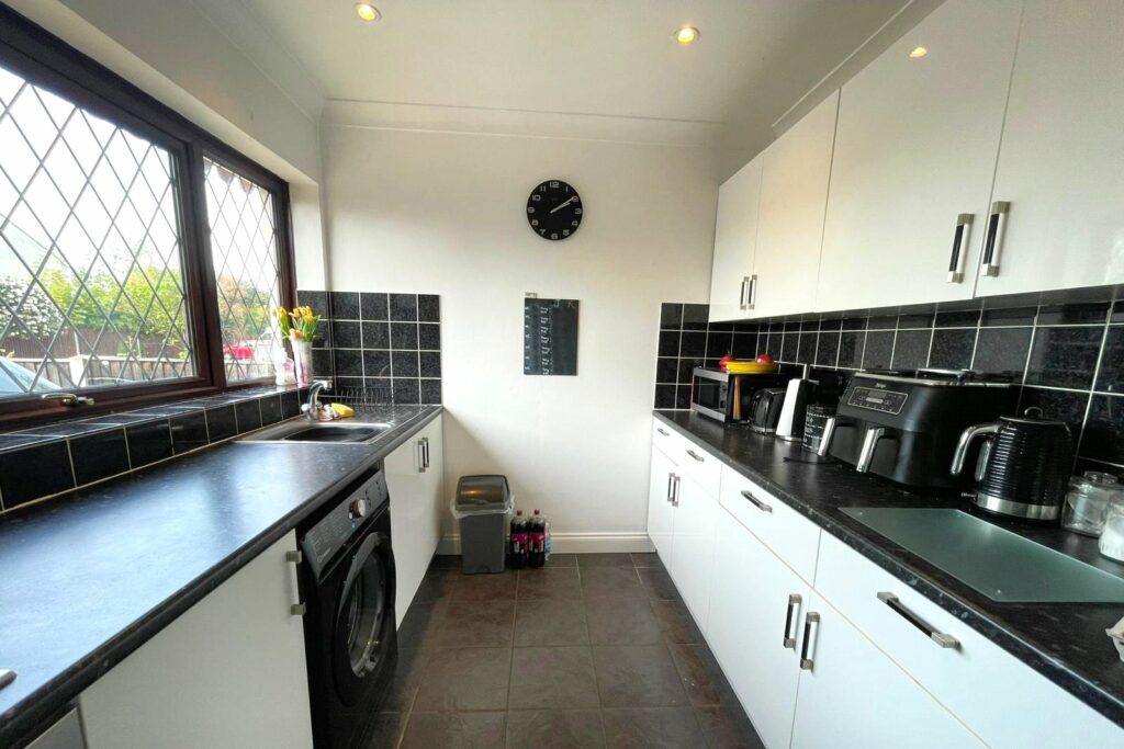 Property Image_4