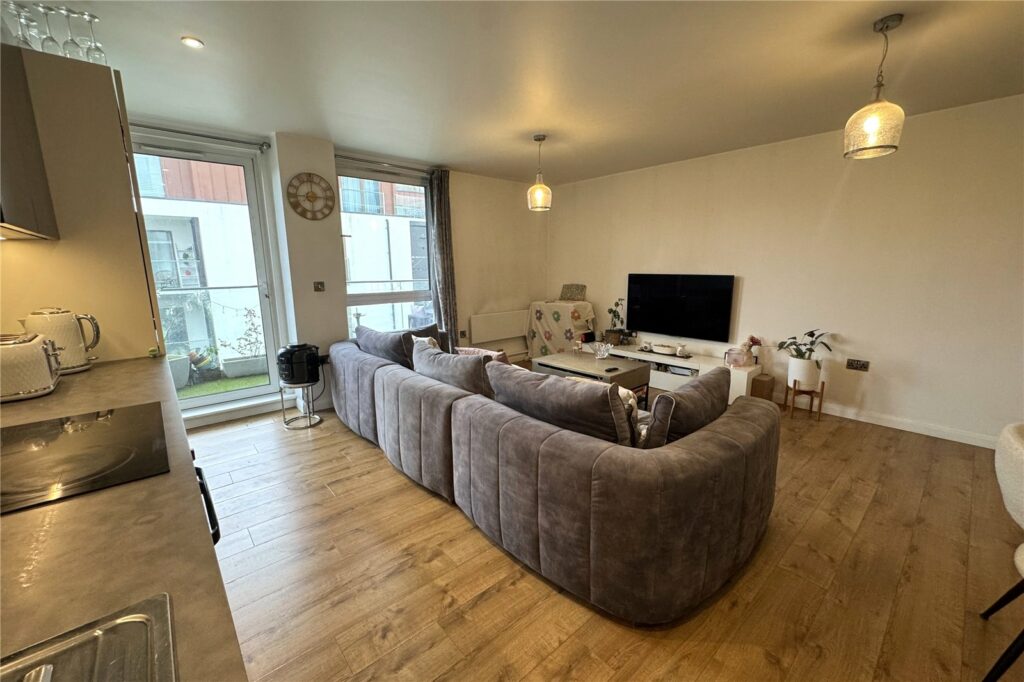 Property Image_4