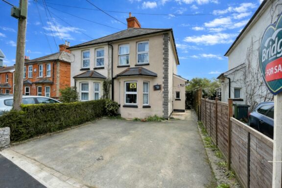 Ash Green Road Image