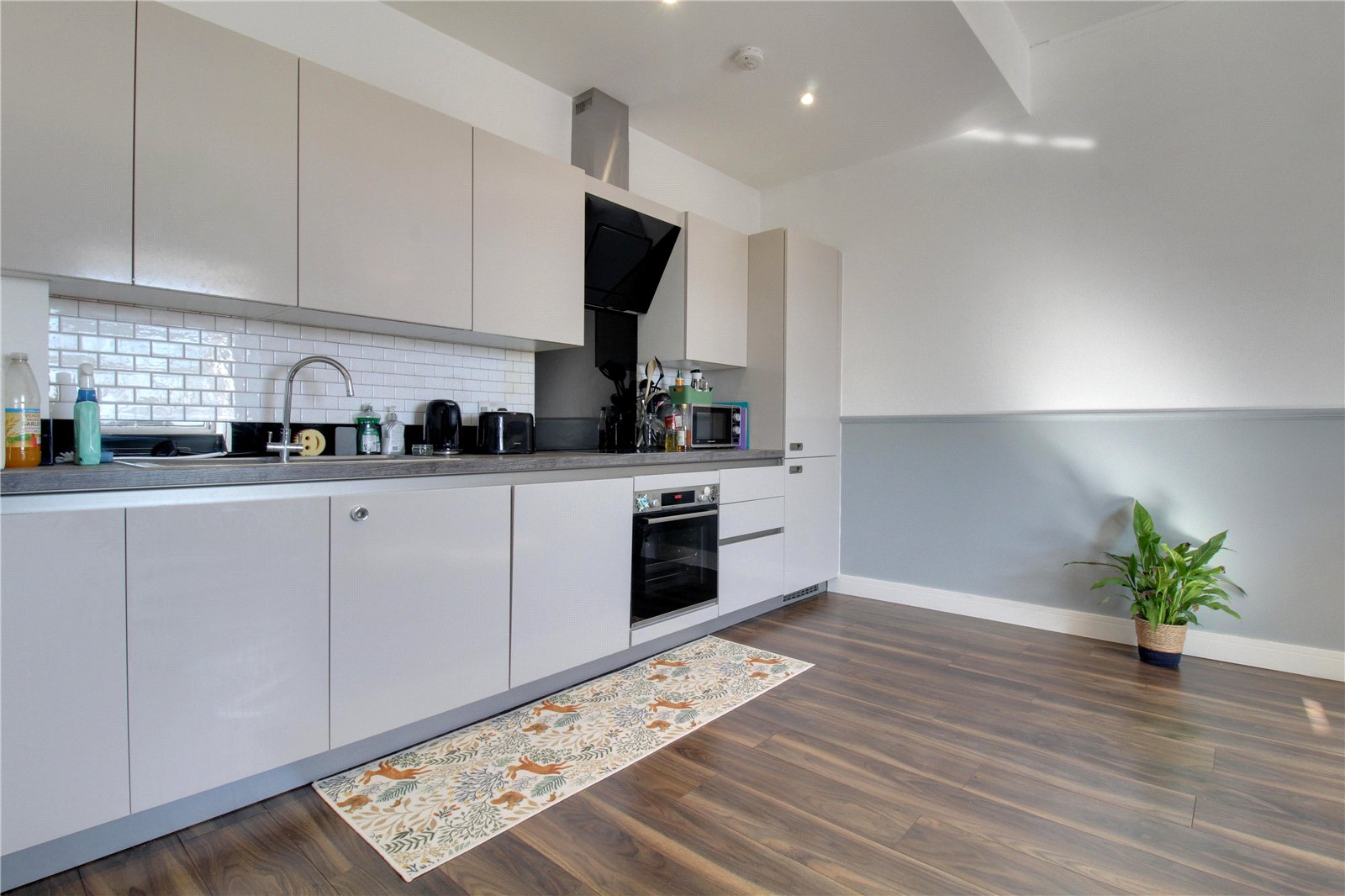 Picture No. 09