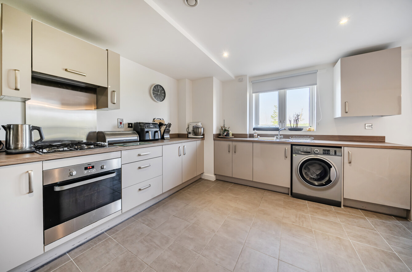 Kitchen Area Photo 2