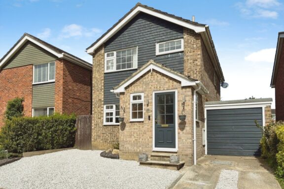 Bramshott Drive Image