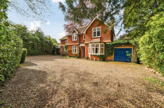 Gally Hill Road Image