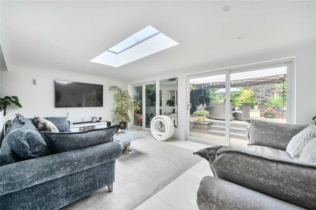 Property Image_11