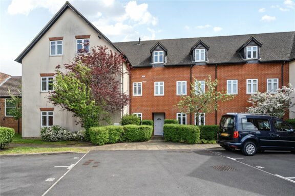 Overton Court Image