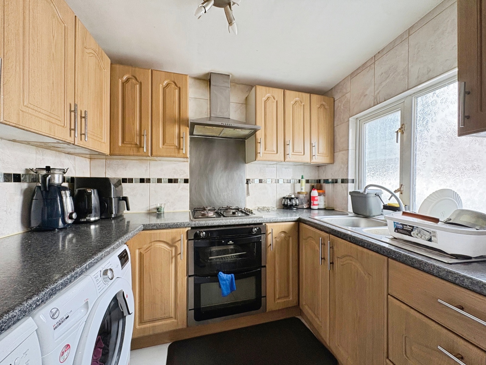 pbox-IMG.jpg