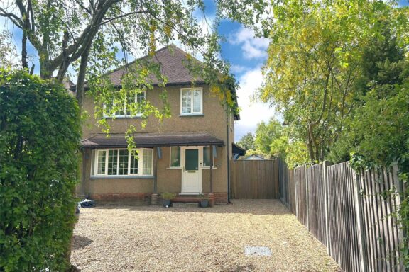 Farnborough Road Image