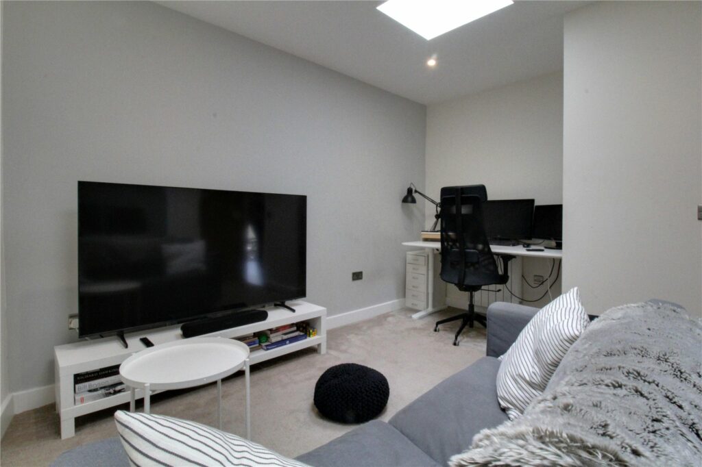 Property Image_12