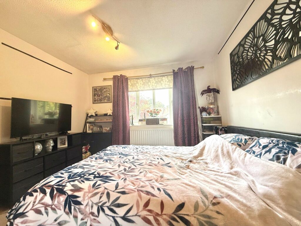 Property Image_11
