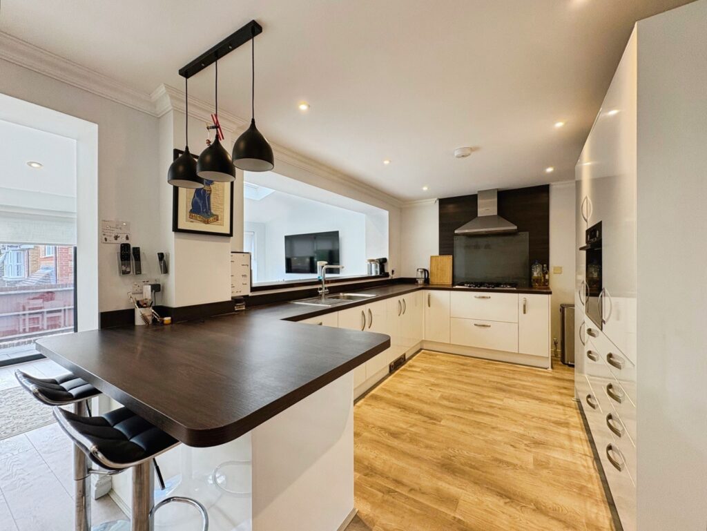 Property Image_12