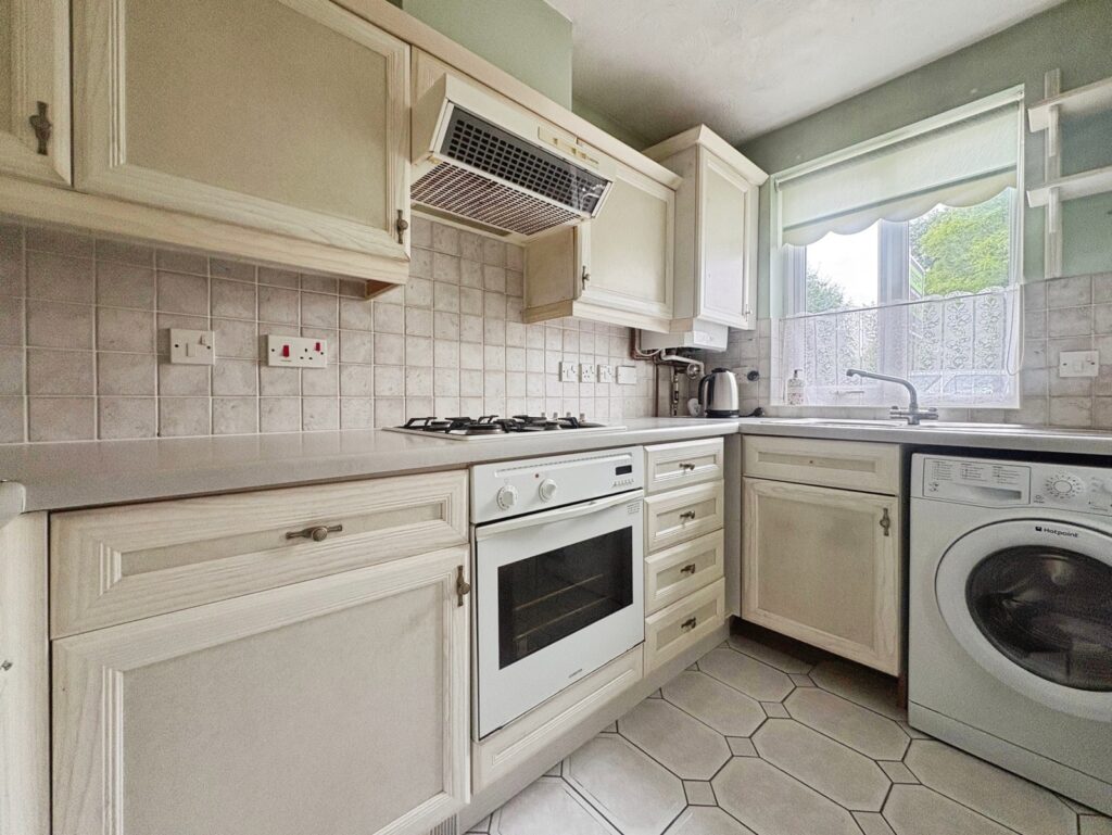 Property Image_11
