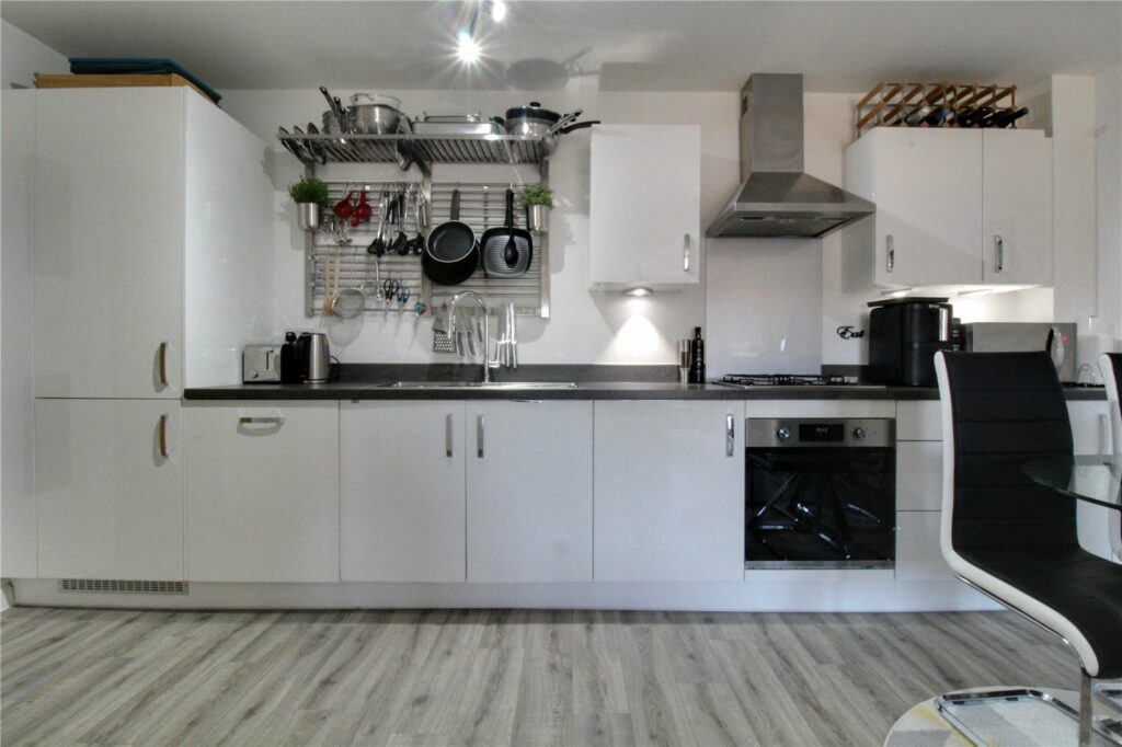 Property Image_11