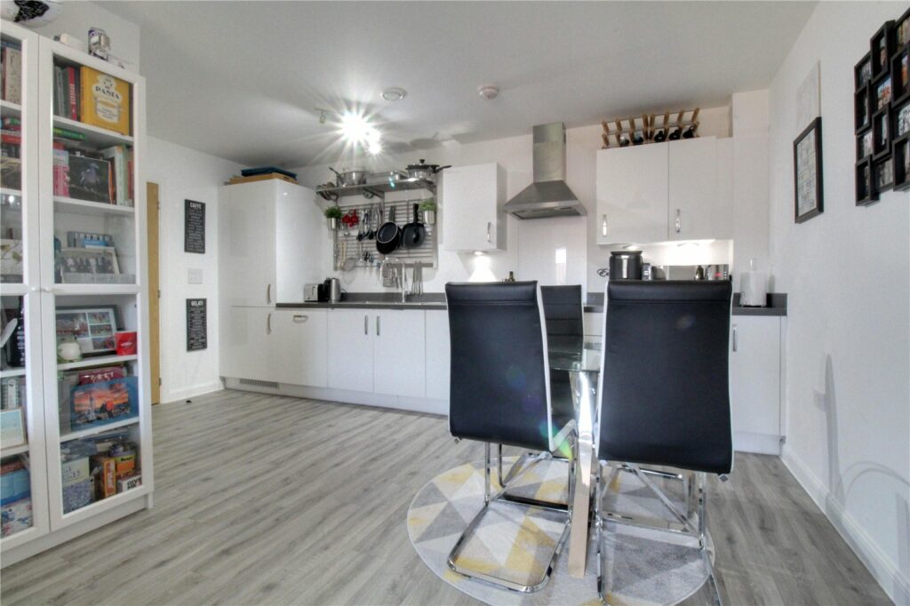 Property Image_12