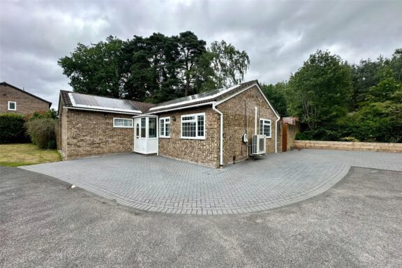 Peterhouse Close Image