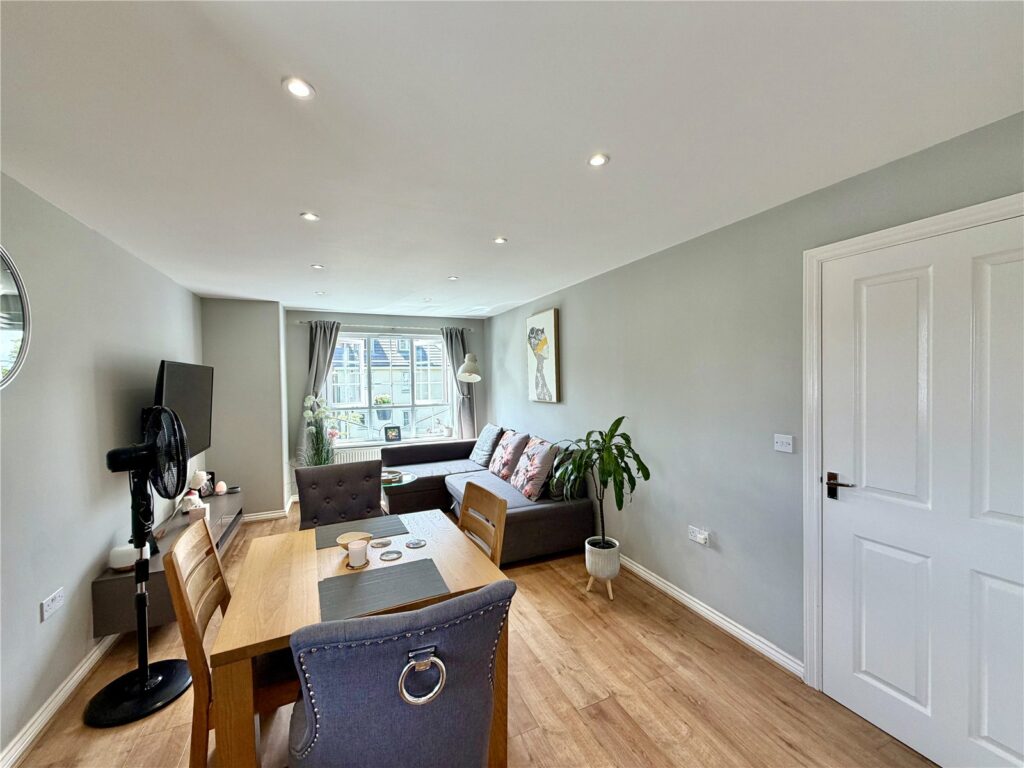 Property Image_9
