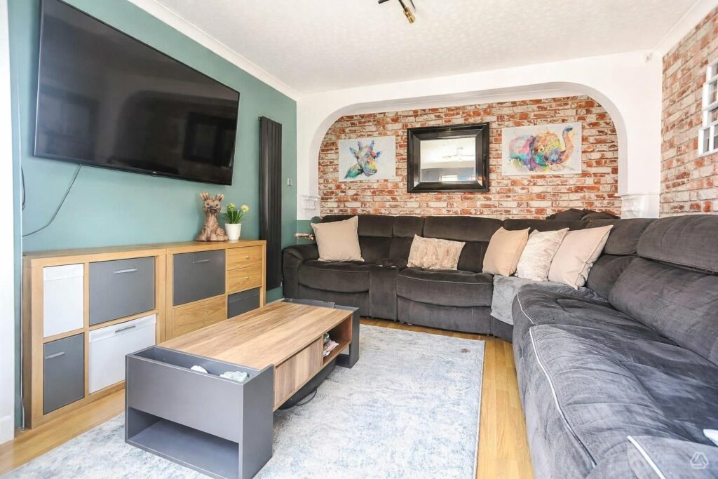 Property Image_4