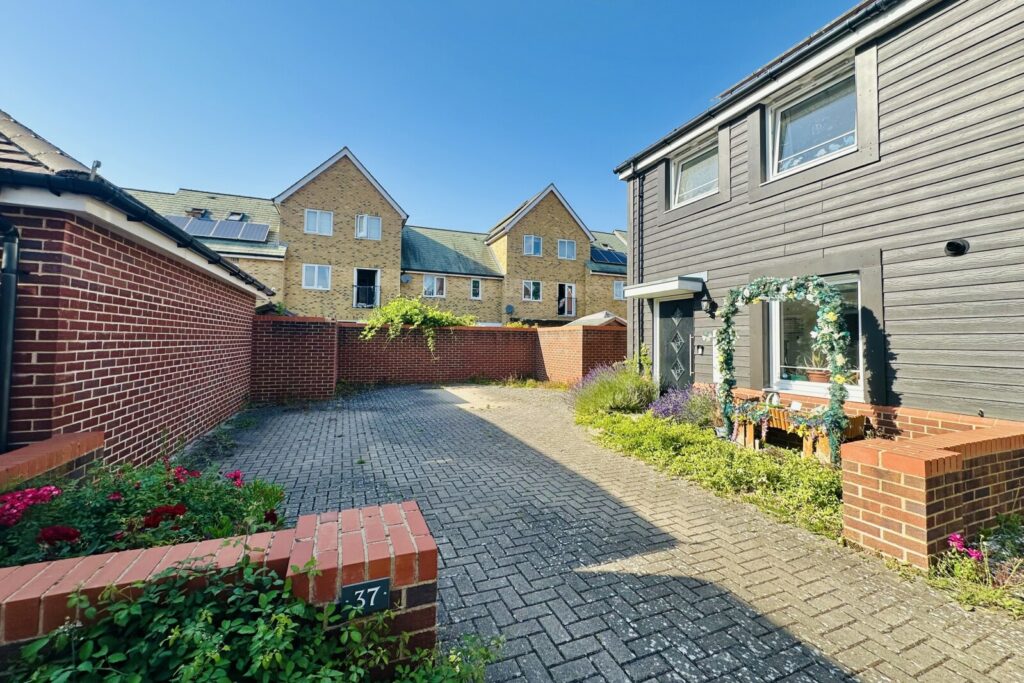 Property Image_9