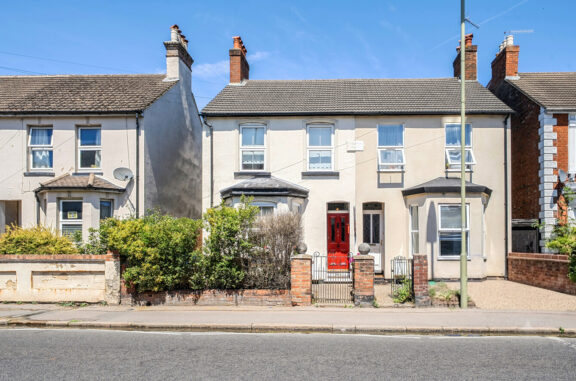 Ash Road Image