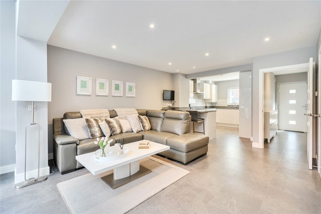 Property Image_11