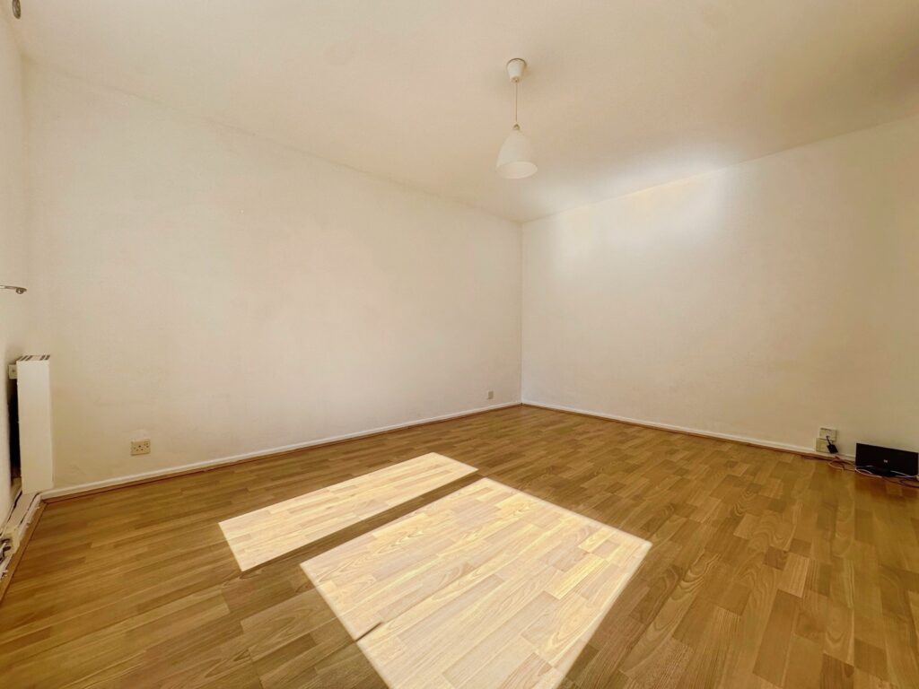 Property Image_4