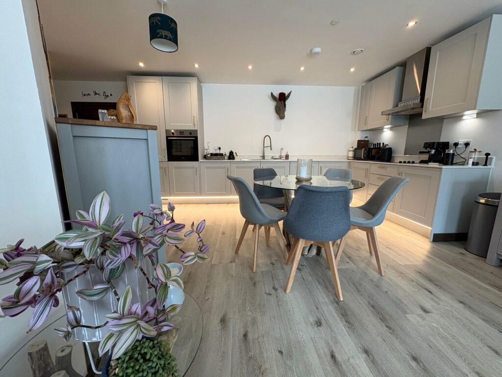 Property Image_9