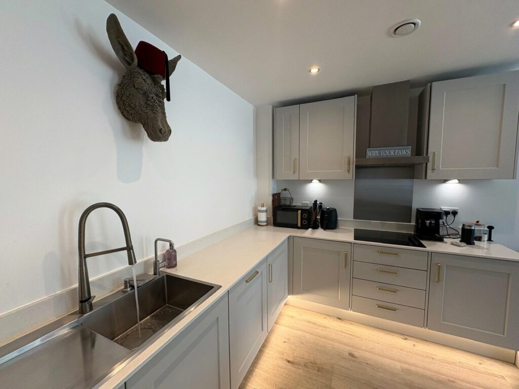 Property Image_11