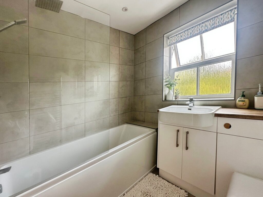 Property Image_11