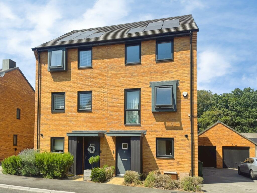 Property Image_1