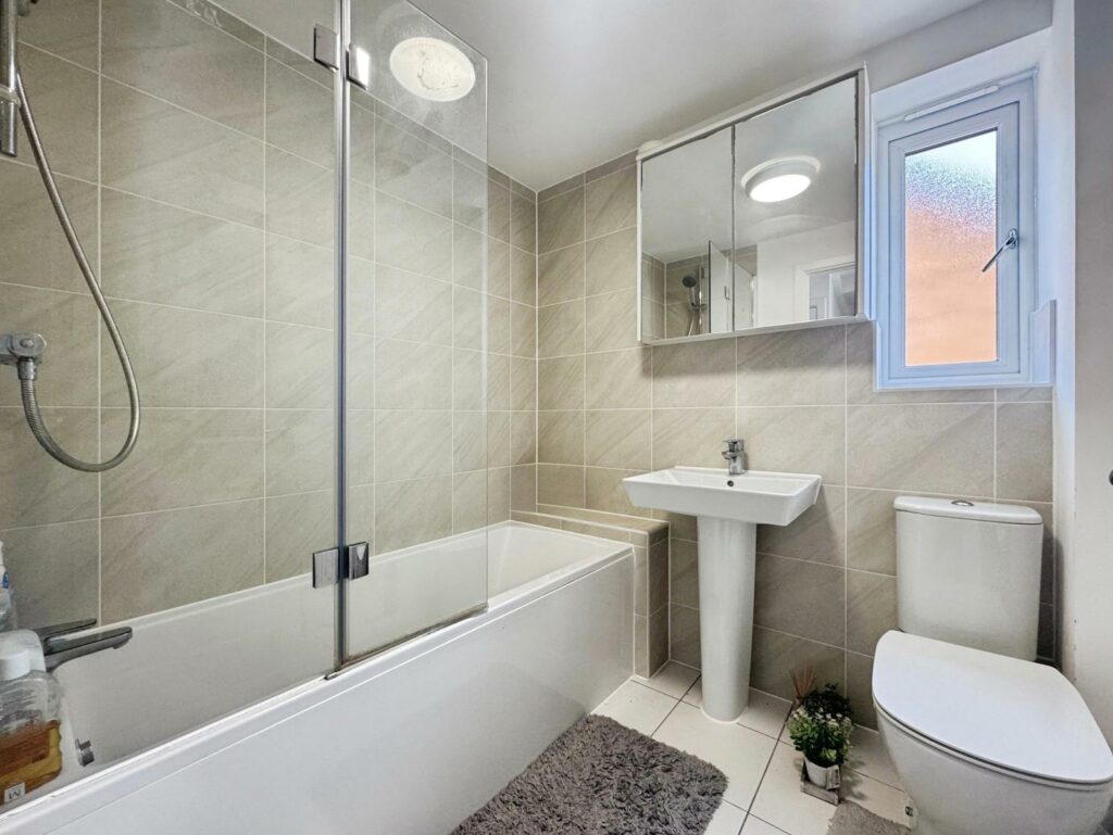 Property Image_11