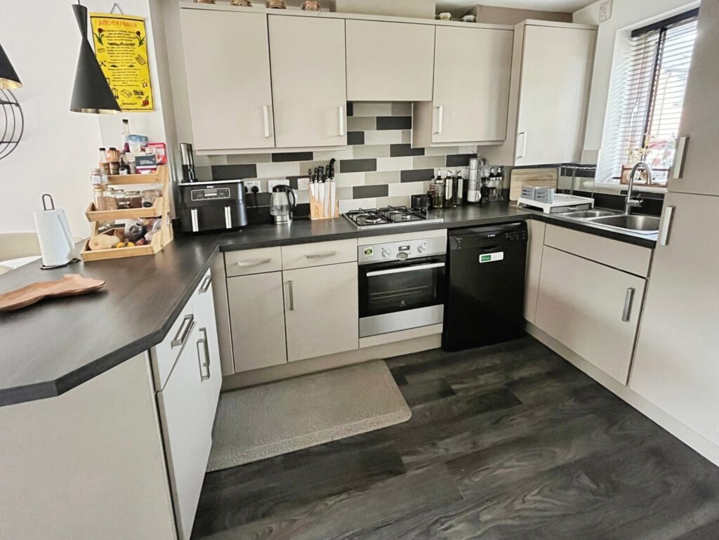 Property Image_9