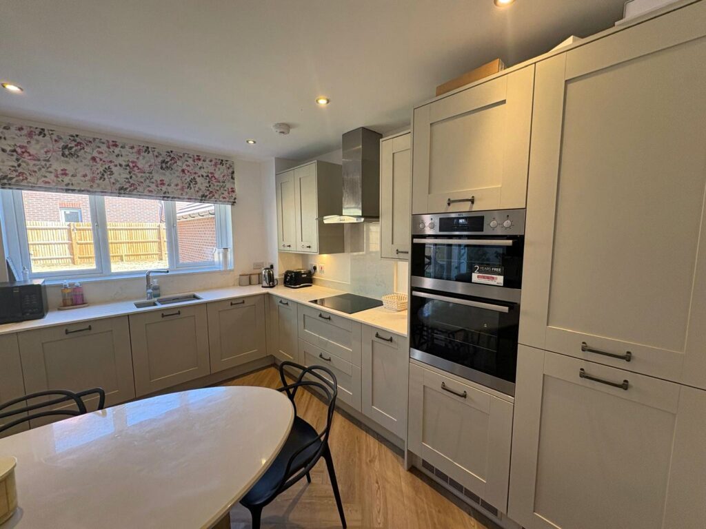 Property Image_11