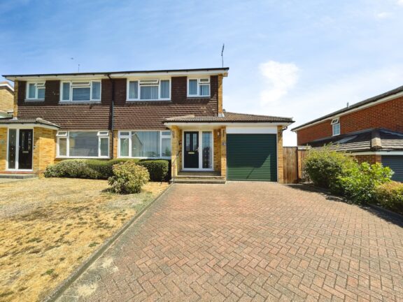 Ash Lodge Drive Image