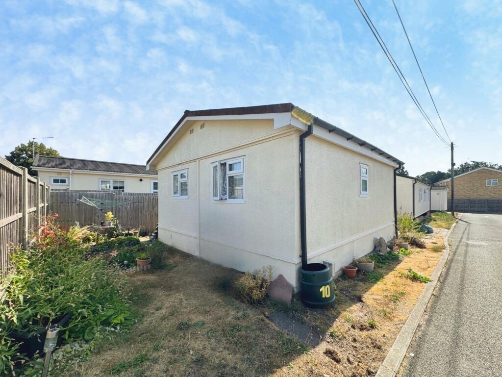 Property Image_11