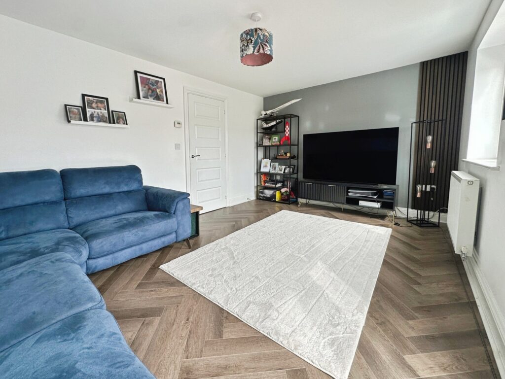 Property Image_11