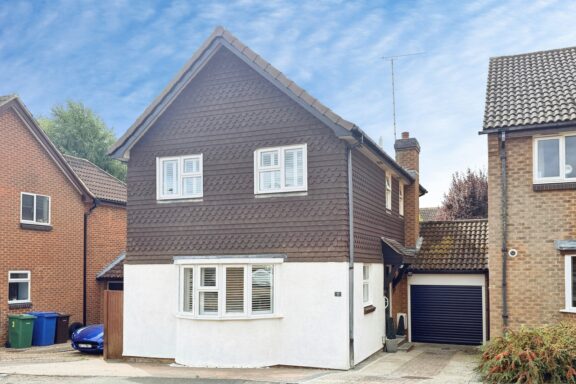 Long Beech Drive Image